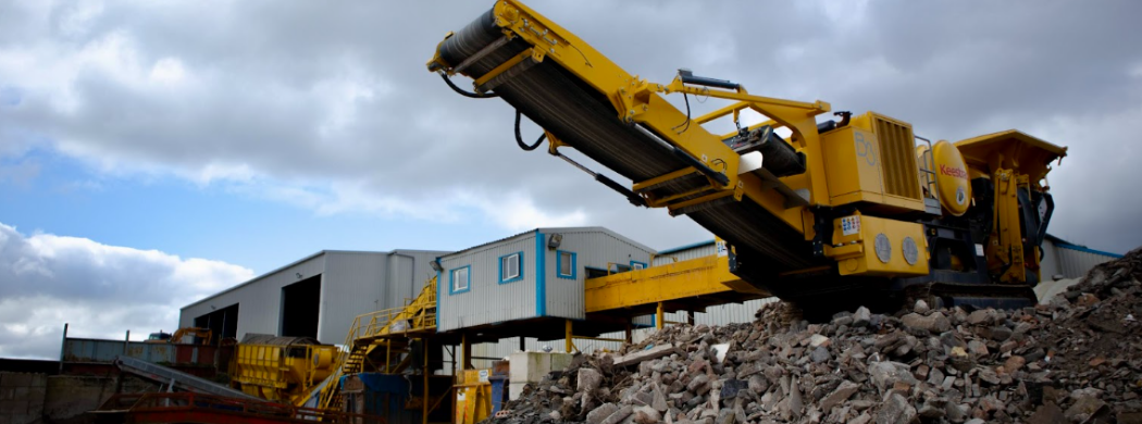 Image of our trommel used for aggregate recycling at Nolan Recycling.